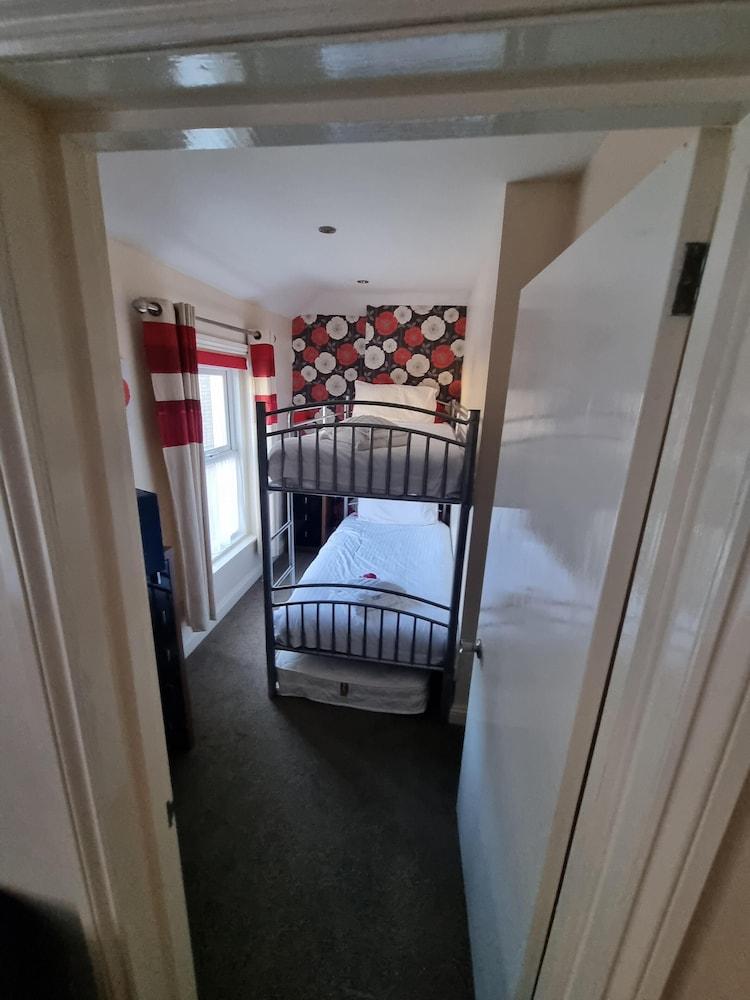 The Fawley Guest House シャンクリン エクステリア 写真